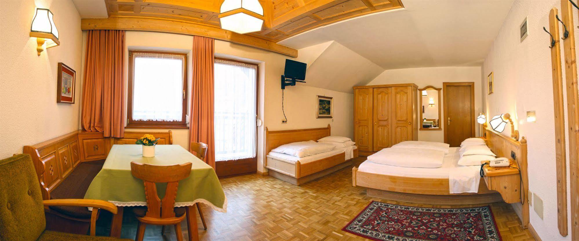 Hotel Dolomiti Madonna Ortisei Kültér fotó